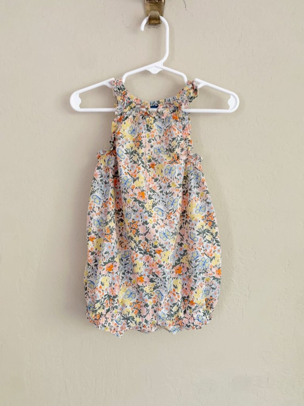 Old Navy Floral Bubble Romper • 18-24 Months